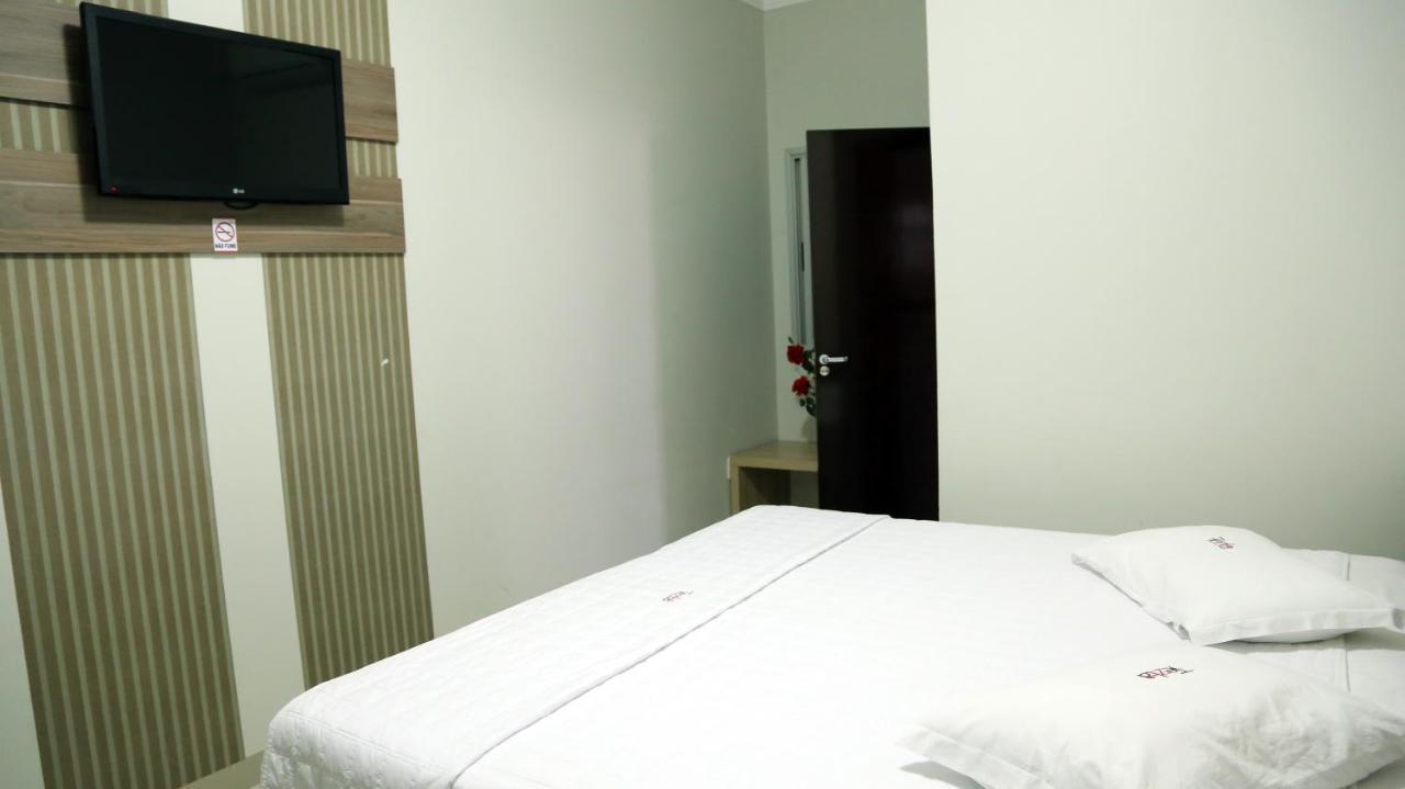 Tezla Hotel Primavera do Leste Ngoại thất bức ảnh