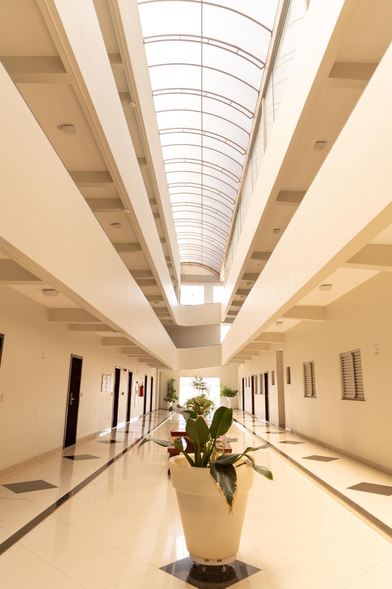 Tezla Hotel Primavera do Leste Ngoại thất bức ảnh